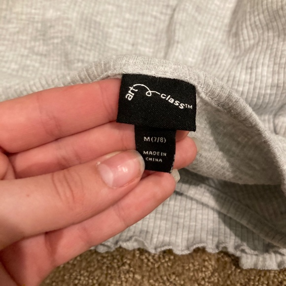 Scrunchie Gray Top - Picture 4 of 4